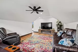 559 Blacksmith Run Dr, Hendersonville, NC 28792 - Photo 25