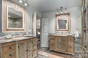 22 Bittersweet Ln, Asheville, NC 28805 - Photo 23