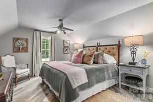 22 Bittersweet Ln, Asheville, NC 28805 - Photo 17