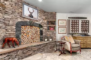 22 Bittersweet Ln, Asheville, NC 28805 - Photo 11