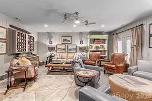 22 Bittersweet Ln, Asheville, NC 28805 - Photo 11