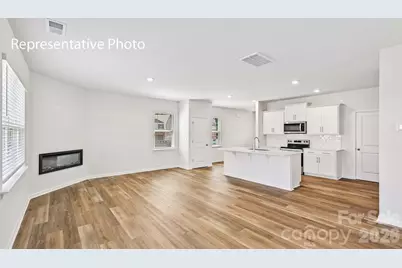 1437 7th Street Drive NE, Hickory, NC 28601 - Photo 5