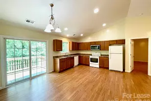 141 Center Street, Black Mountain, NC 28711 - Photo 7