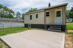 913 Edgemont Ave, Belmont, NC 28012 - Photo 9