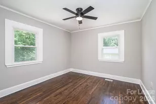 913 Edgemont Ave, Belmont, NC 28012 - Photo 5