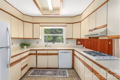 38 Forest View Drive, Asheville, NC 28804 - Photo 7