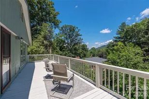 38 Forest View Dr, Asheville, NC 28804 - Photo 11
