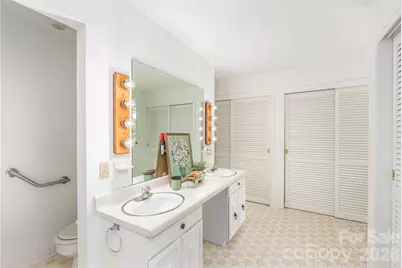 38 Forest View Drive, Asheville, NC 28804 - Photo 23