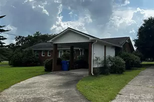 401 S Hickory St, Pageland, SC 29728 - Photo 3