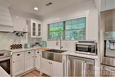 2113 Charlotte Drive, Charlotte, NC 28203 - Photo 15