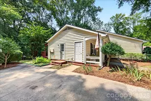 2703 Bremer Ct, Charlotte, NC 28210 - Photo 39