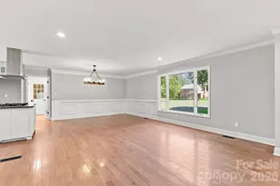 9110 Raintree Ln, Charlotte, NC 28277 - Photo 9