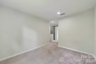 6931 Ludell Ln, Charlotte, NC 28215 - Photo 21