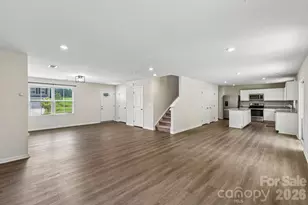 6931 Ludell Ln, Charlotte, NC 28215 - Photo 11