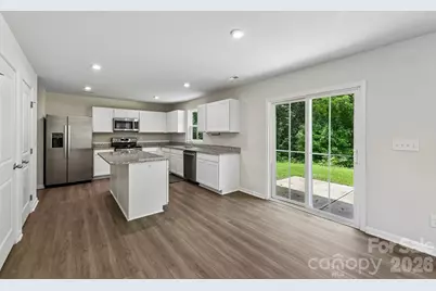 6931 Ludell Lane, Charlotte, NC 28215 - Photo 13