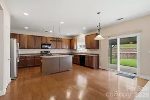 112 Colville Rd, Mooresville, NC 28117 - Photo 5