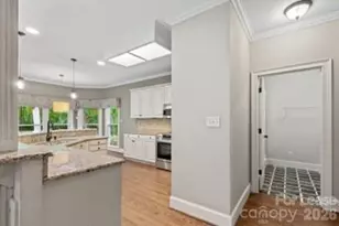 3833 Denmeade Dr, Charlotte, NC 28269 - Photo 21