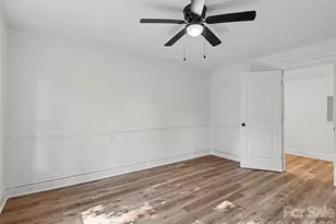 410 E 16th St, Kannapolis, NC 28083 - Photo 21