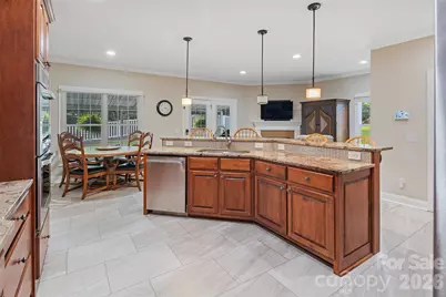 1746 30th Avenue Drive NE, Hickory, NC 28601 - Photo 11