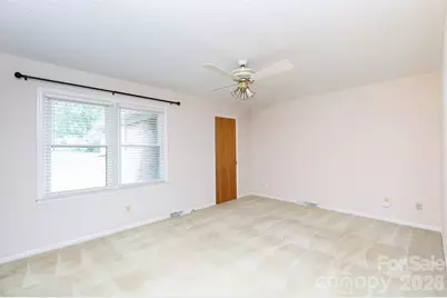 1667 Heatherhill Road, Rock Hill, SC 29732 - Photo 23