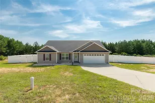 6407 Hunting Creek Rd, Lancaster, SC 29720 - Photo 1