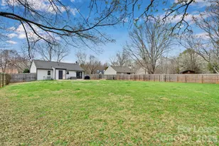 6724 Woodwedge Dr, Charlotte, NC 28227 - Photo 27