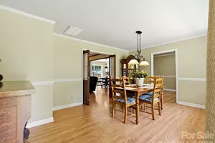 8812 Crestwood Dr, Mount Pleasant, NC 28124 - Photo 3