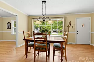 8812 Crestwood Dr, Mount Pleasant, NC 28124 - Photo 5