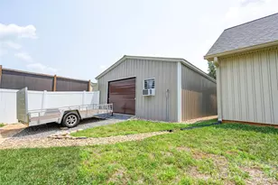 208 Enid St, Lawndale, NC 28090 - Photo 35