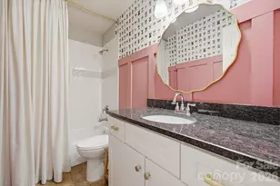718 Ashmeade Rd, Charlotte, NC 28211 - Photo 23
