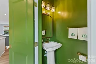 739 Anderson St, Charlotte, NC 28205 - Photo 11