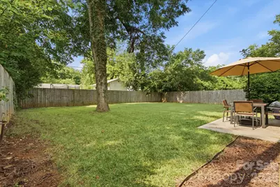 2639 Englehardt Street, Charlotte, NC 28216 - Photo 15