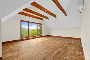946 Ridge Rd, Green Mountain, NC 28740 - Photo 39