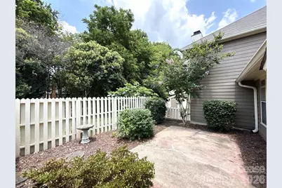 2720 Von Thuringer Court, Charlotte, NC 28210 - Photo 13