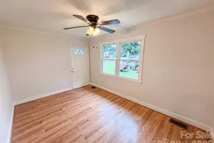 1521 Herrin Ave, Charlotte, NC 28205 - Photo 9
