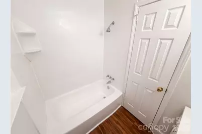 1521 Herrin Avenue, Charlotte, NC 28205 - Photo 19