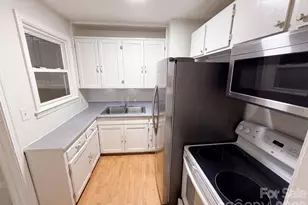 1521 Herrin Ave, Charlotte, NC 28205 - Photo 11