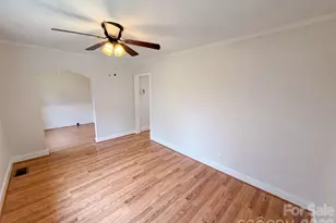 1521 Herrin Ave, Charlotte, NC 28205 - Photo 3
