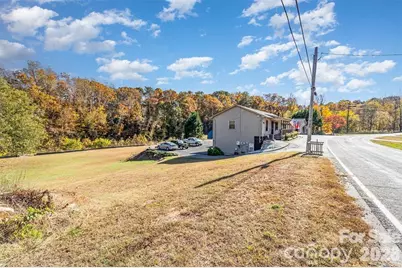 2415 A,B & 2441 S Center Street, Hickory, NC 28602 - Photo 43