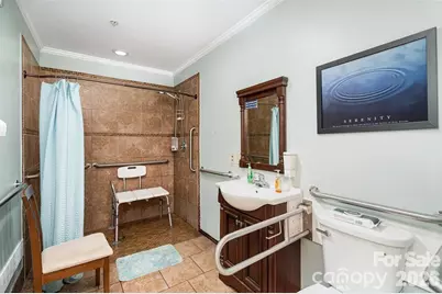 2415 A,B & 2441 S Center Street, Hickory, NC 28602 - Photo 17