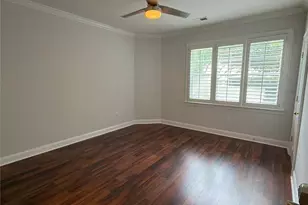 5609 Fairview Rd, Charlotte, NC 28209 - Photo 3
