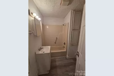 421 N Salisbury Avenue, Spencer, NC 28159 - Photo 9