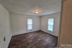 421 N Salisbury Ave, Spencer, NC 28159 - Photo 7