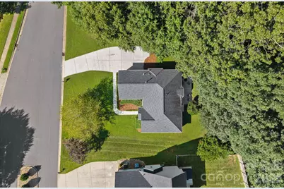 7219 Oxford Hunt Drive, Stanley, NC 28164 - Photo 25