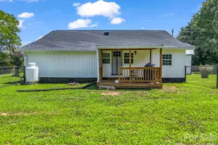 605 Hollis Rd, Ellenboro, NC 28040 - Photo 7