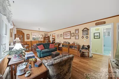 7180 Valley View Drive, Newland, NC 28657 - Photo 7