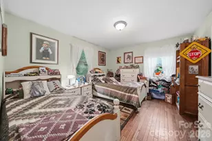 7180 Valley View Dr, Newland, NC 28657 - Photo 15