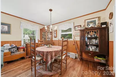 7180 Valley View Drive, Newland, NC 28657 - Photo 9