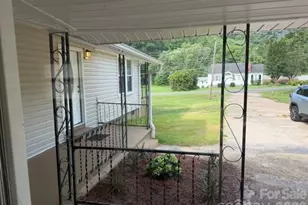 299 US 221 Hwy S, Marion, NC 28752 - Photo 23