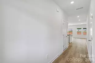 9024 Foggy Brook Loop, Charlotte, NC 28216 - Photo 5